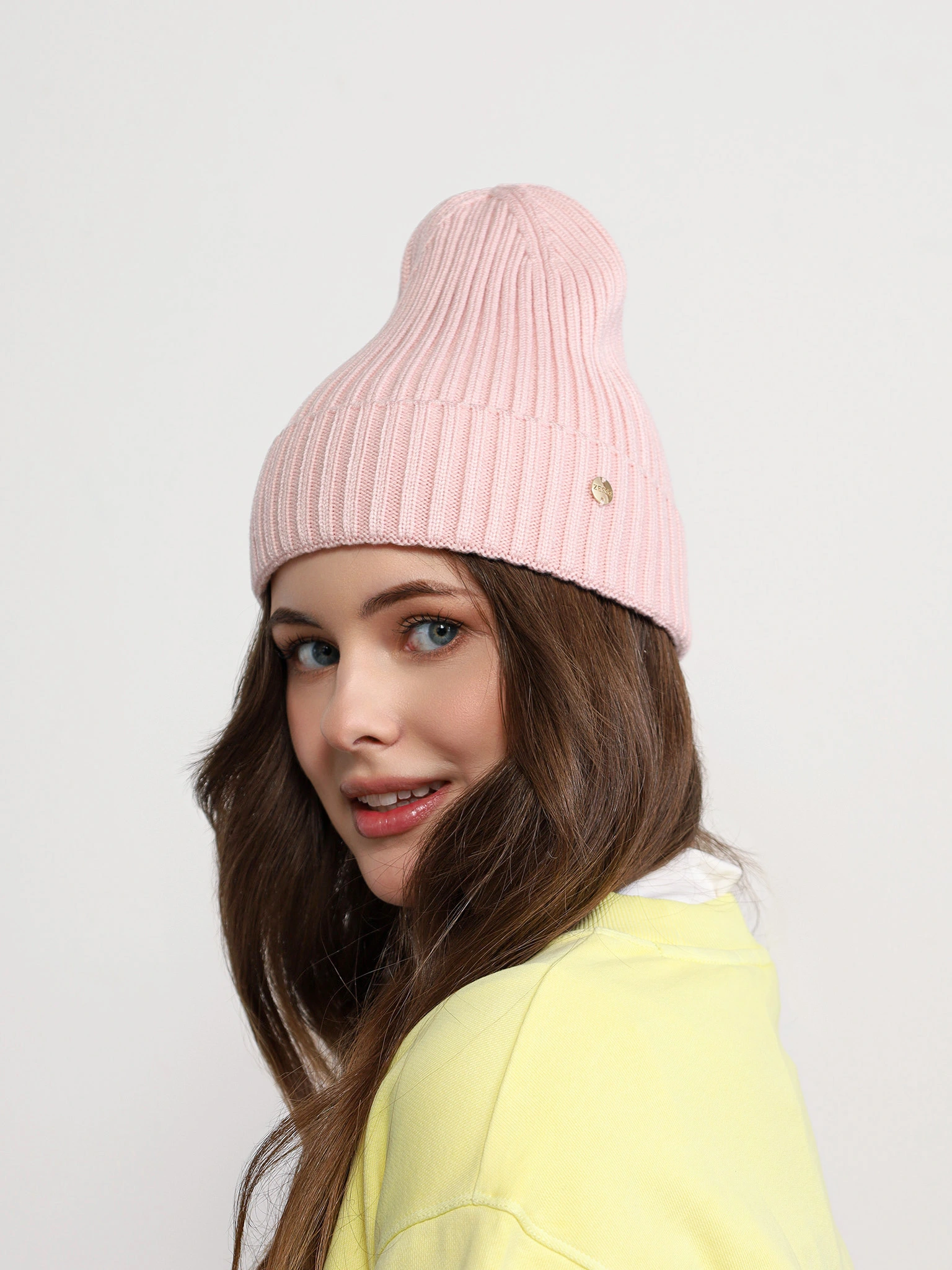 Шапка-бини в ассортименте с отворотом 